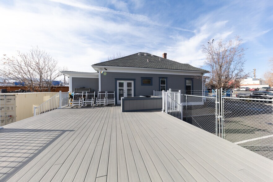 More Photos Of 418 Cheney St, Reno Office For Sale