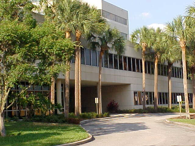 More Photos Of 9430 Turkey Lake Rd, Orlando Office For Sale