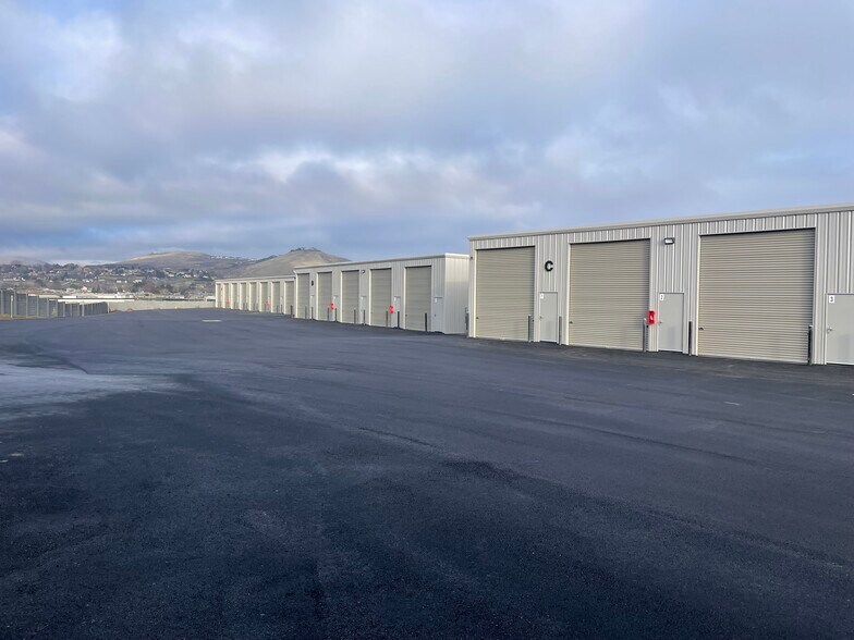 More Photos Of 10525 Ridgeline Dr, Kennewick Self Storage For Lease