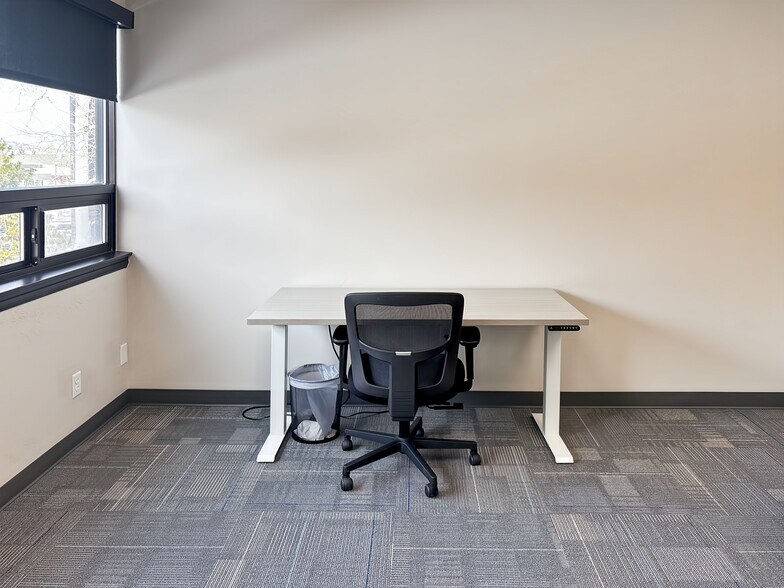 More Photos Of 1743 S Sidewinder Dr, Park City Coworking Space