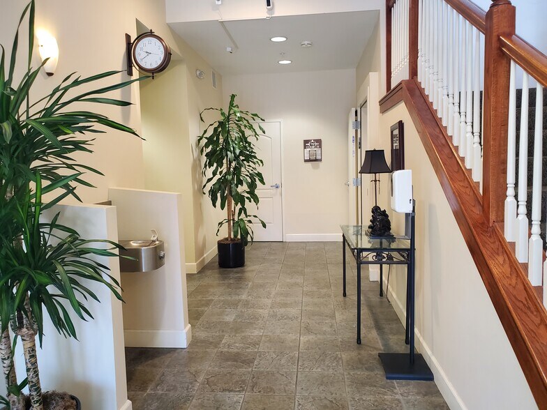 More Photos Of 6910 Santa Teresa Blvd, San Jose Office For Sale