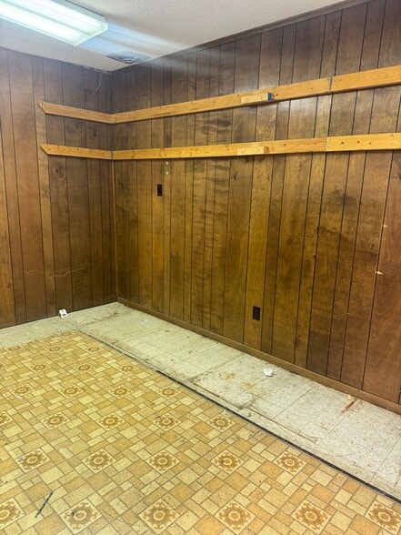 More Photos Of 3232 S Perkins Rd, Memphis Freestanding For Sale