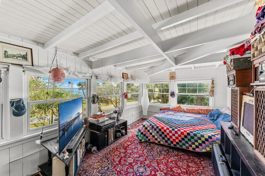 More Photos Of 2716 Riverview Dr, Melbourne Apartments For Sale