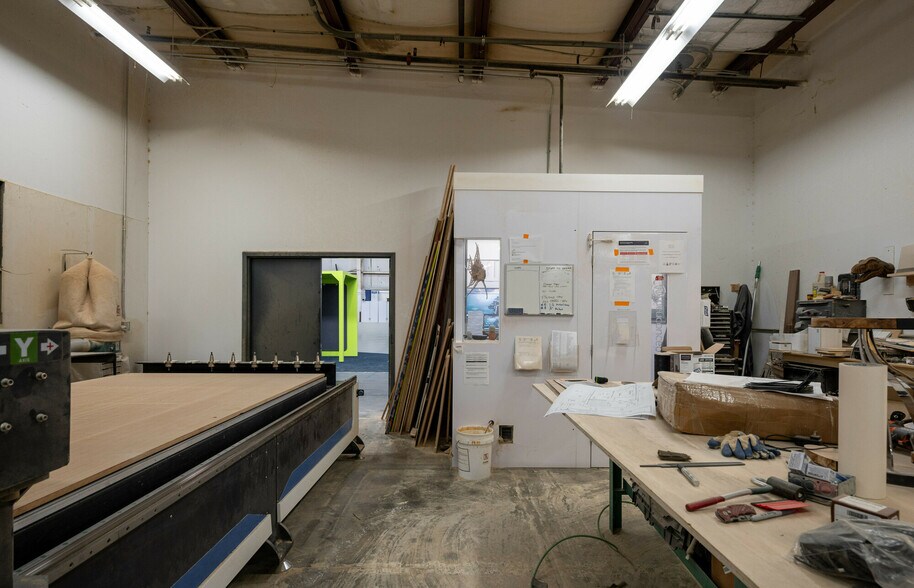 More Photos Of 1731 Camden Ave, Durham Manufacturing For Sale