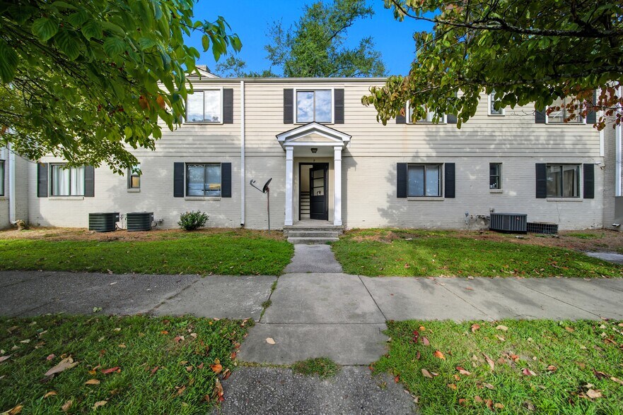 More Photos Of 206 Laurens St, Camden Apartments For Sale