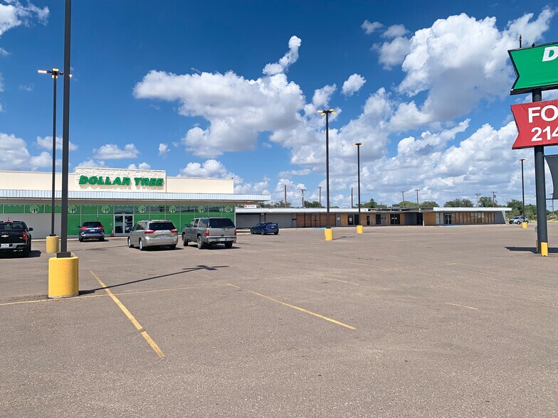 Primary Photo Of 1805 Parkway Dr, Lubbock Unknown For Lease