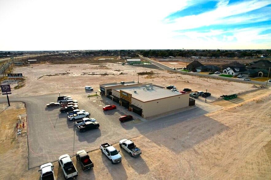 More Photos Of 1259 W I-20 Hwy, Monahans Storefront For Lease