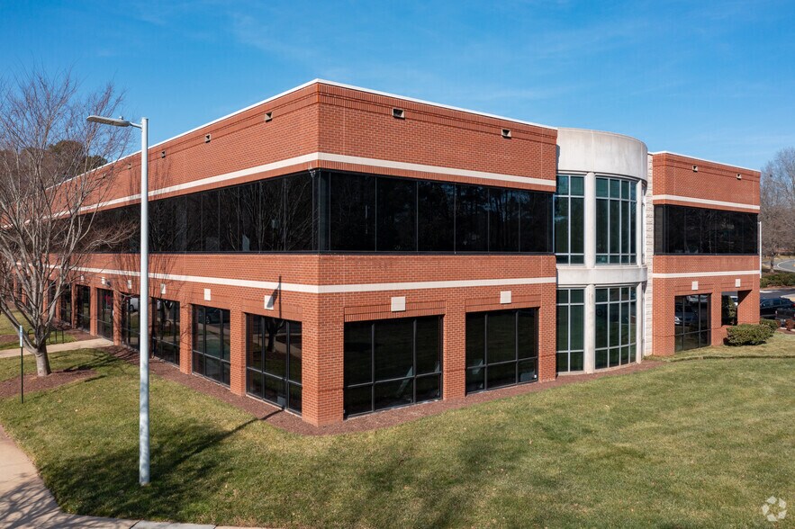 More Photos Of 2520 Meridian Pky, Durham Unknown For Lease