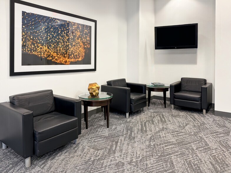 More Photos Of 2054 Vista Parkway, West Palm Beach Coworking Space