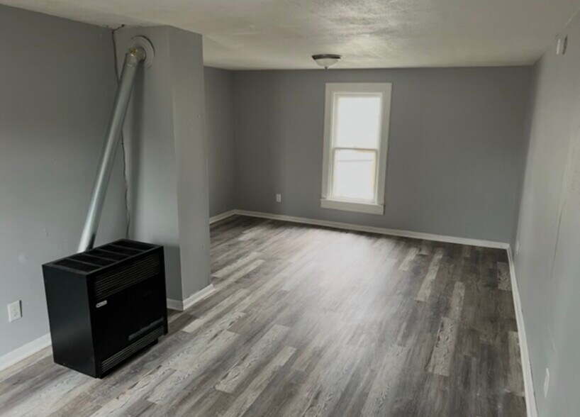 More Photos Of , Jamestown Unknown For Sale