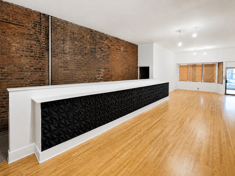 More Photos Of 8714 S Commercial Ave, Chicago Apartments For Sale