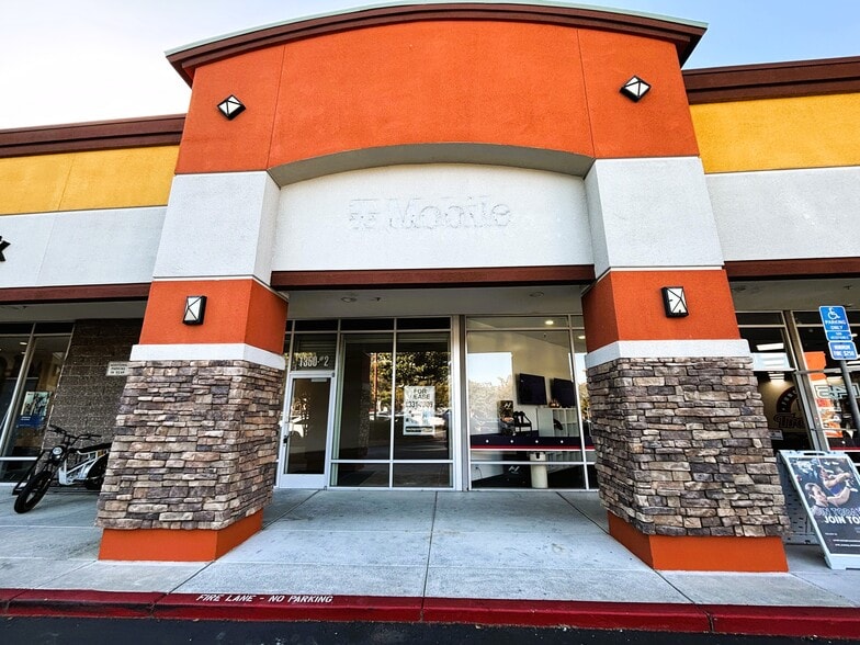 More Photos Of 1350 Grant Rd, Mountain View Unknown For Lease