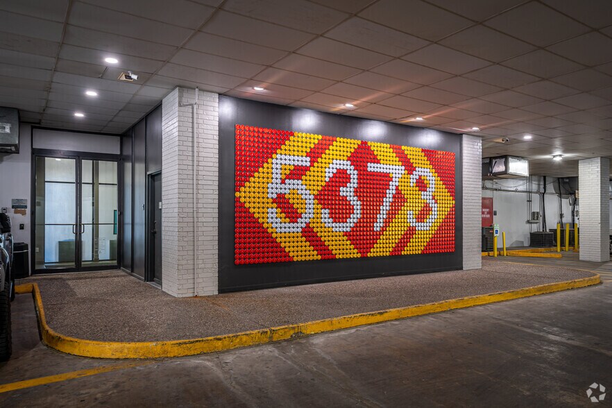 More Photos Of 5353 W Alabama St, Houston Unknown For Lease