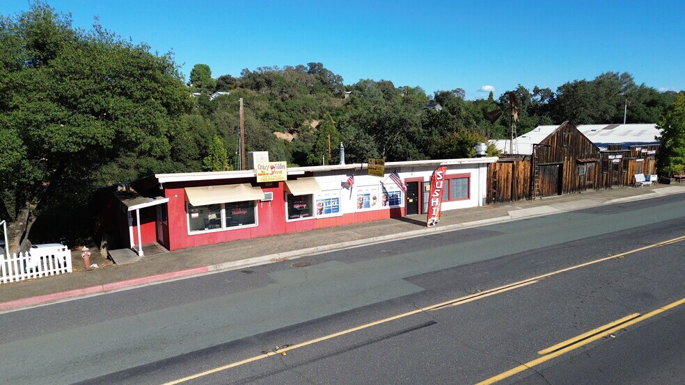 More Photos Of 309-317 St. Charles St, San Andreas Flex For Sale