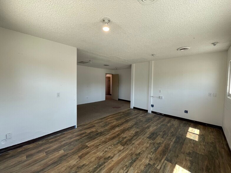 More Photos Of 174-180 W Live Oak Ave, Arcadia Medical For Lease