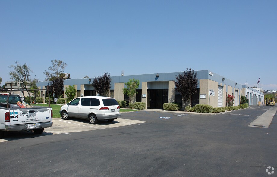 More Photos Of 4883 Ronson Ct, San Diego Unknown For Lease