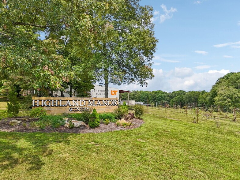 More Photos Of 2965 Tennessee 28, Jamestown Winery Vineyard For Sale