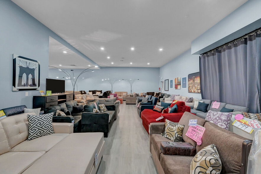 More Photos Of 1433 N Boulder Hwy, Henderson Freestanding For Sale