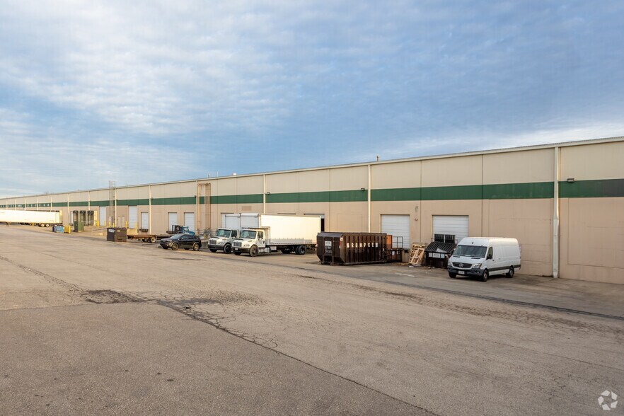 More Photos Of 1390 Donaldson Hwy, Erlanger Unknown For Lease