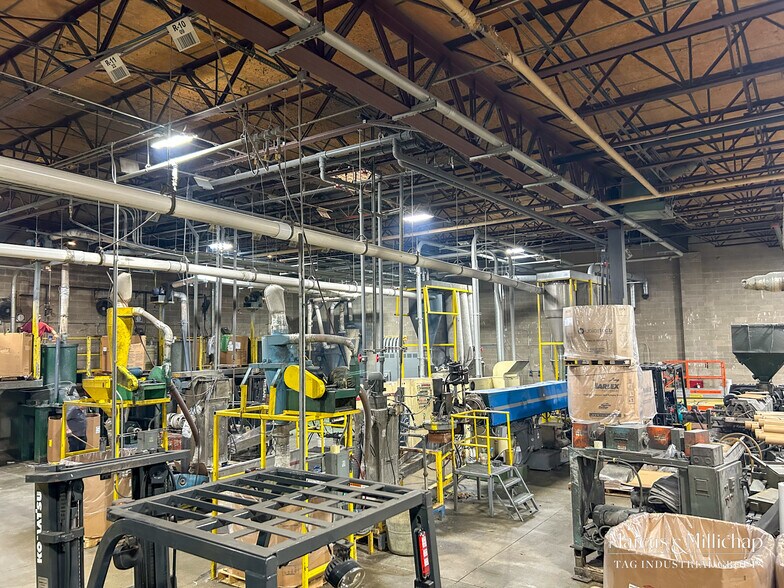 More Photos Of 199 Shepard Ave, Wheeling Warehouse For Sale