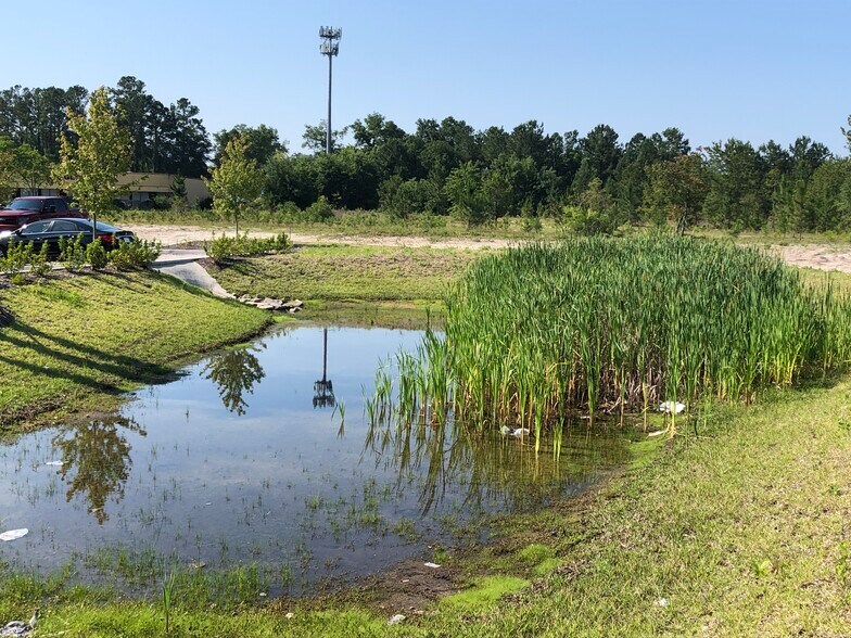 More Photos Of 1524 Normandy Village Pkwy, Jacksonville Land For Lease