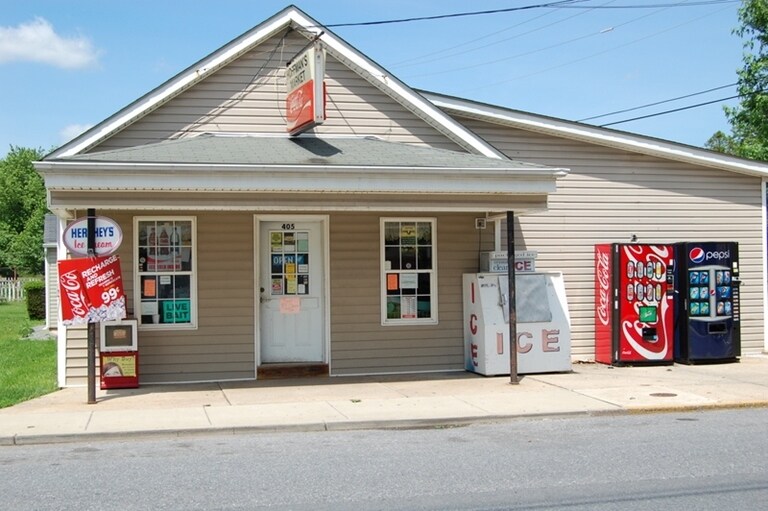 405 E Main St, Thurmont, MD 21788 Convenience Store For Sale