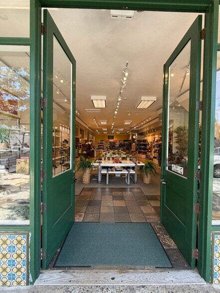More Photos Of Ocean Ave & NW Mission St, Carmel-by-the-Sea Storefront For Lease