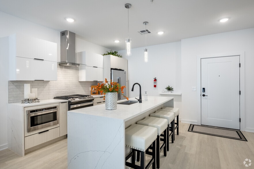 More Photos Of 8 Tice Rd, Franklin Lakes Apartments For Sale