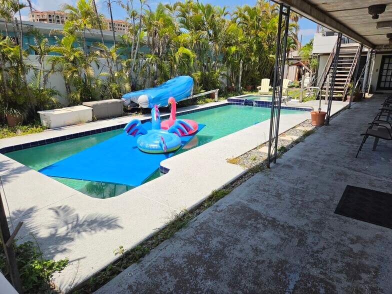 More Photos Of 580 Bay Esplanade, Clearwater Apartments For Sale