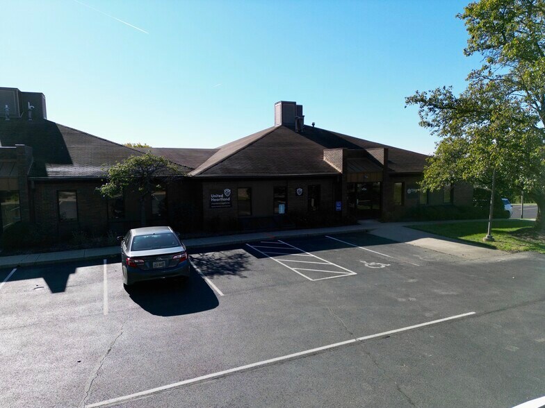 More Photos Of 4753-4759 Cornell Rd, Blue Ash Medical For Sale