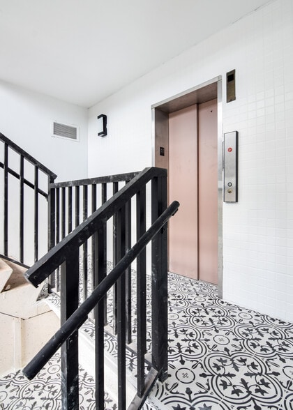 More Photos Of 3554 1st Ave N, Saint Petersburg Apartments For Sale