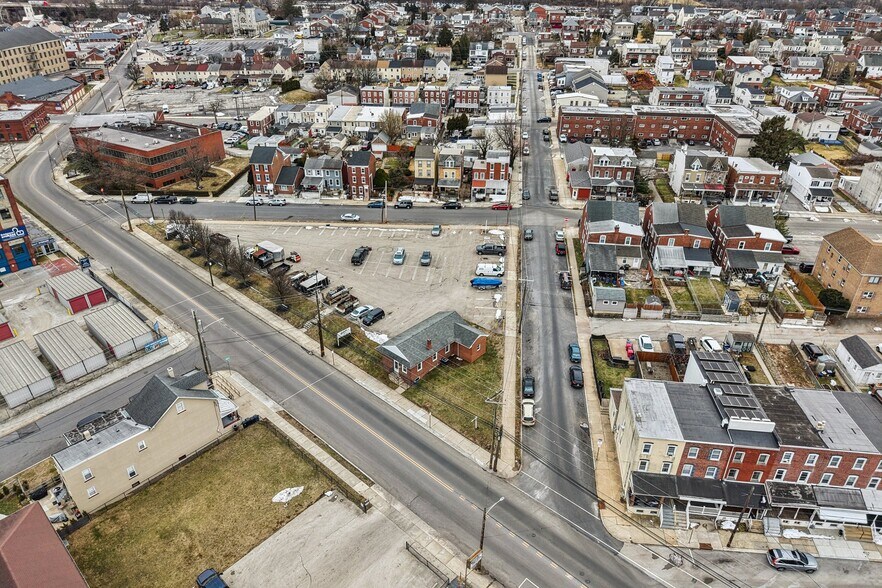 More Photos Of 306 E 4th St, Bridgeport Medical For Lease