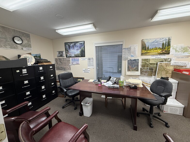 More Photos Of 560 S State, Orem Office For Sale