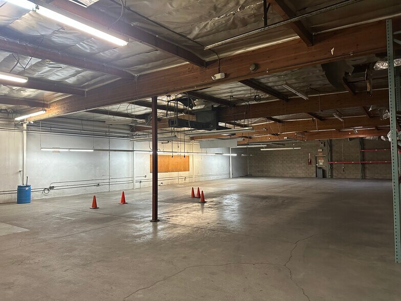 More Photos Of 9200 Lower Azusa Rd, Rosemead Warehouse For Sale