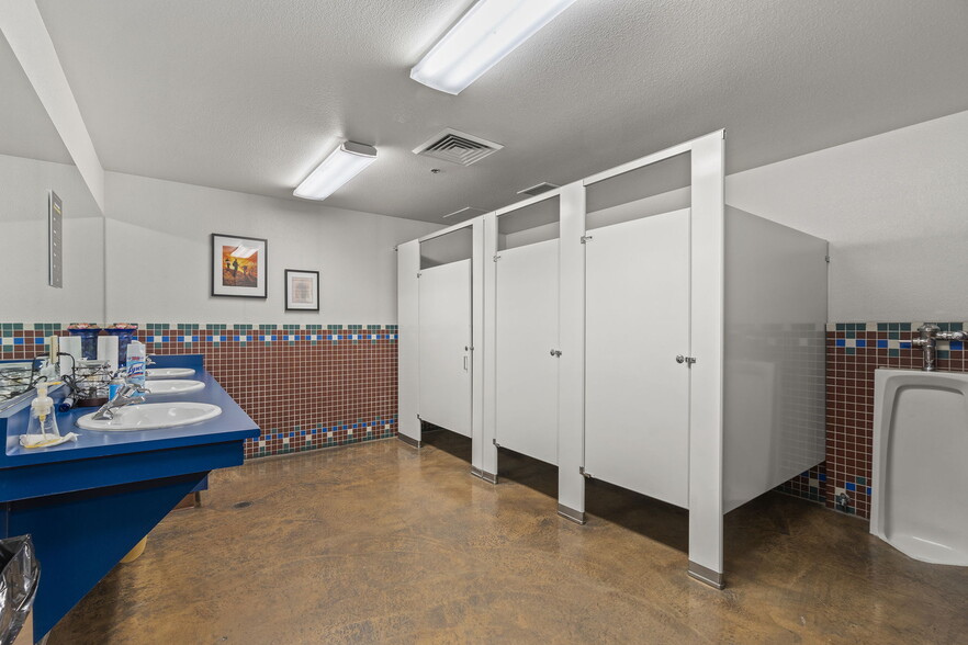 More Photos Of 6160 Plumas St, Reno Office For Lease