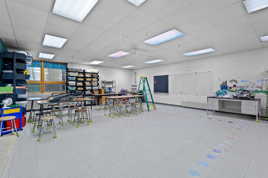 More Photos Of W11195 WI-127, Portage Schools For Sale