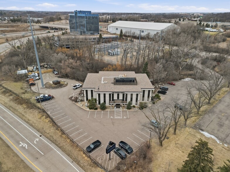 More Photos Of 7777 Washington Ave S, Edina Loft Creative Space For Lease