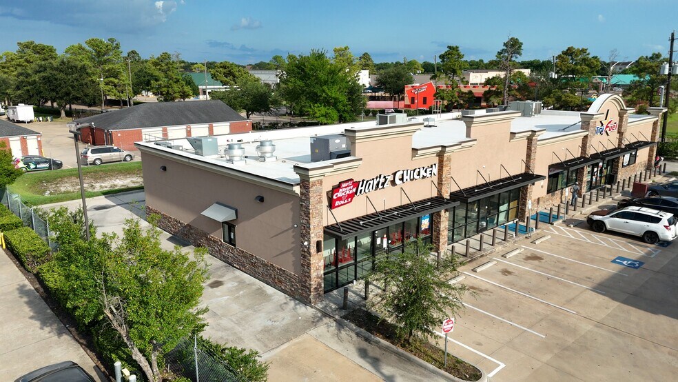 More Photos Of 10619 S Gessner Rd, Houston Freestanding For Lease