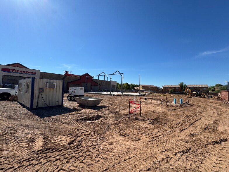 More Photos Of 5135 W Southern Ave, Laveen Health Club For Lease