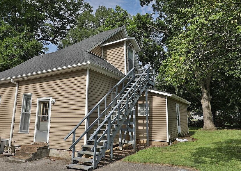 More Photos Of 207 Church St, Martin Multifamily For Sale