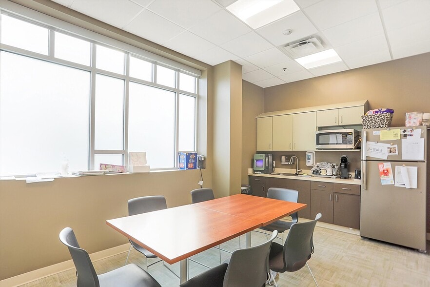 More Photos Of 1000 S US Highway 31, Greenwood Medical For Sale