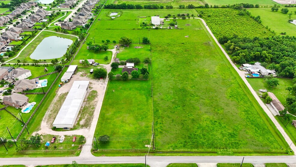 More Photos Of 3525 County Road 107F, Pearland Land For Sale