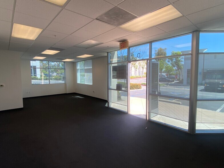 More Photos Of 511 S Harbor Blvd, La Habra Warehouse For Lease