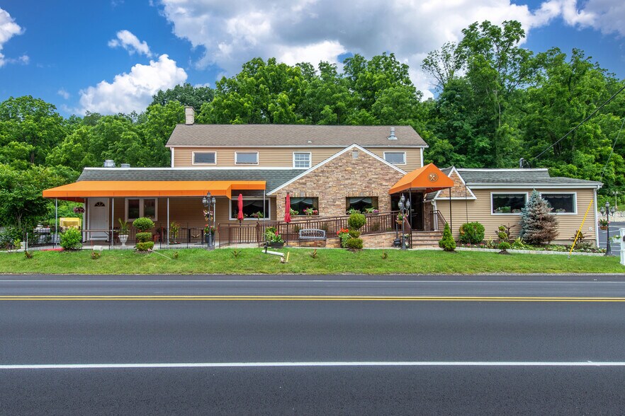 Primary Photo Of 3673 State Rt 94, Hamburg Restaurant For Sale