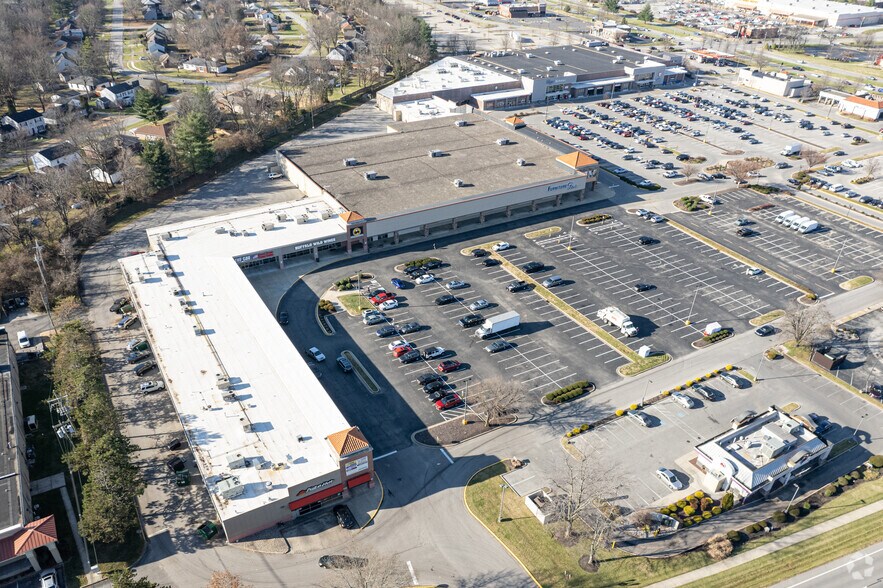 More Photos Of 9080 Taylorsville Rd, Louisville General Retail For Lease