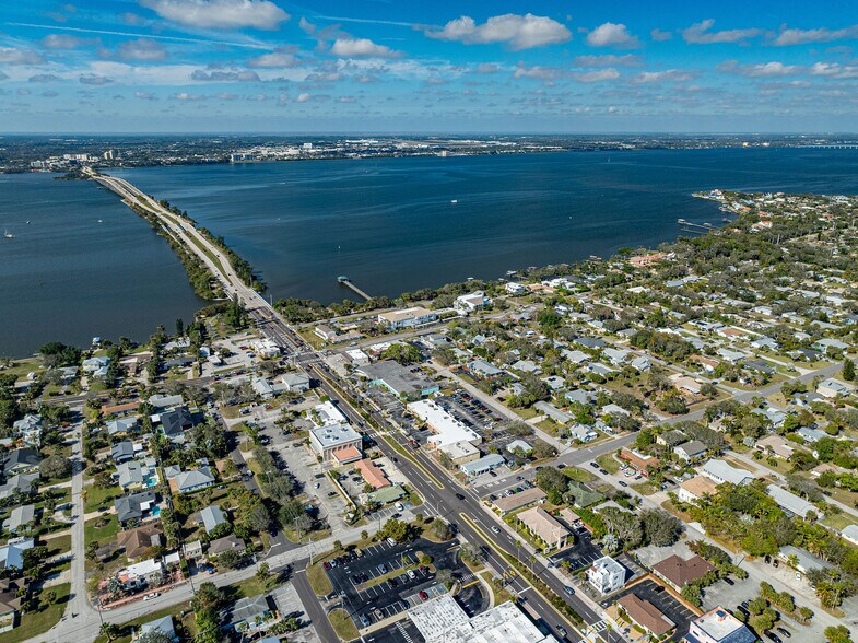 More Photos Of 334 Fourth Ave, Indialantic Office For Sale