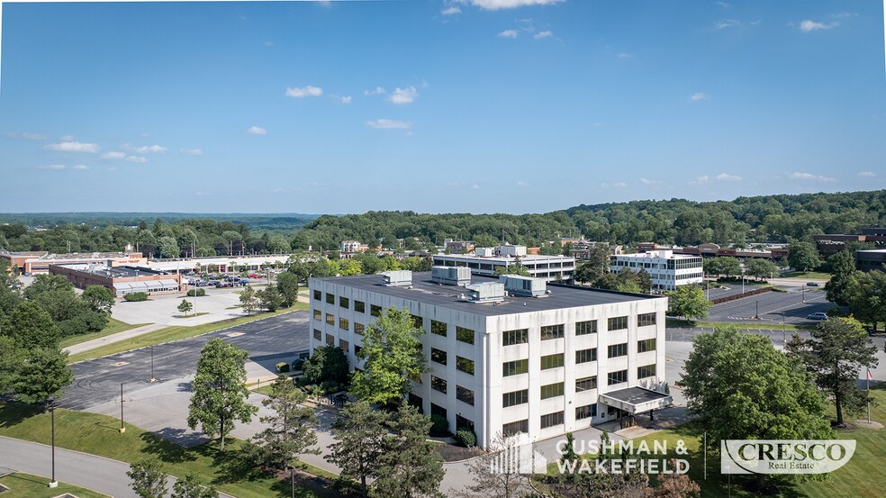 More Photos Of 6100 Rockside Woods Blvd, Independence Office For Lease