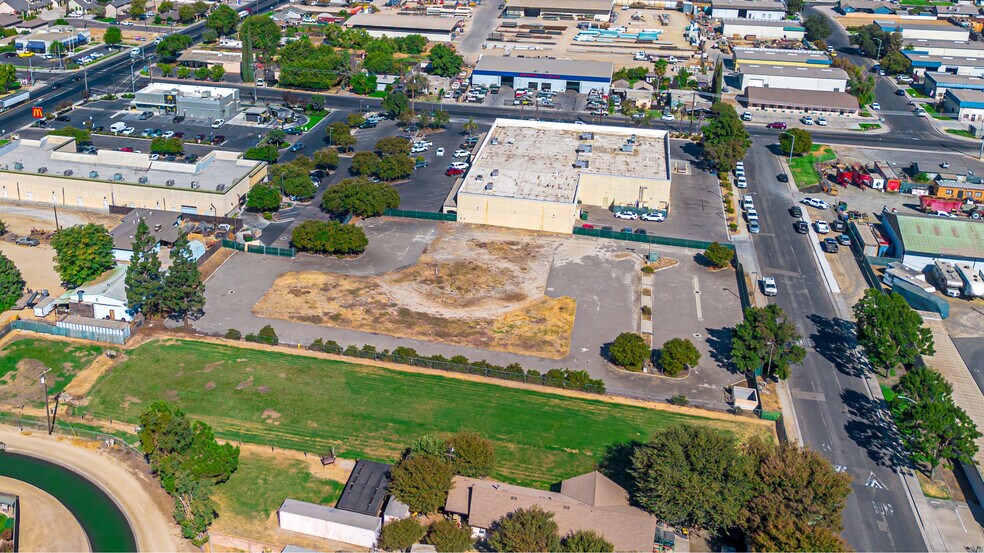 More Photos Of 7958 Lander Avenue, Hilmar Land For Sale
