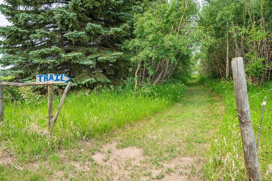 More Photos Of PT SE 10-50-2 W4, Blackfoot Trailer Camper Park For Sale