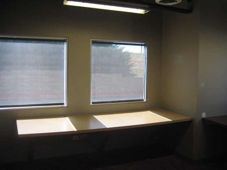 More Photos Of 15334 E Hinsdale Cir, Centennial Light Manufacturing For Lease